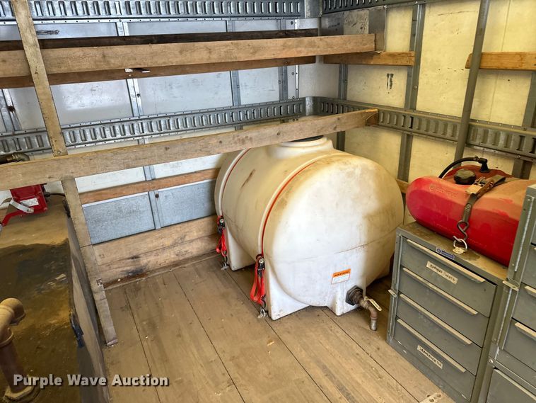 image for item DQ0596 2010 International  4300 box truck