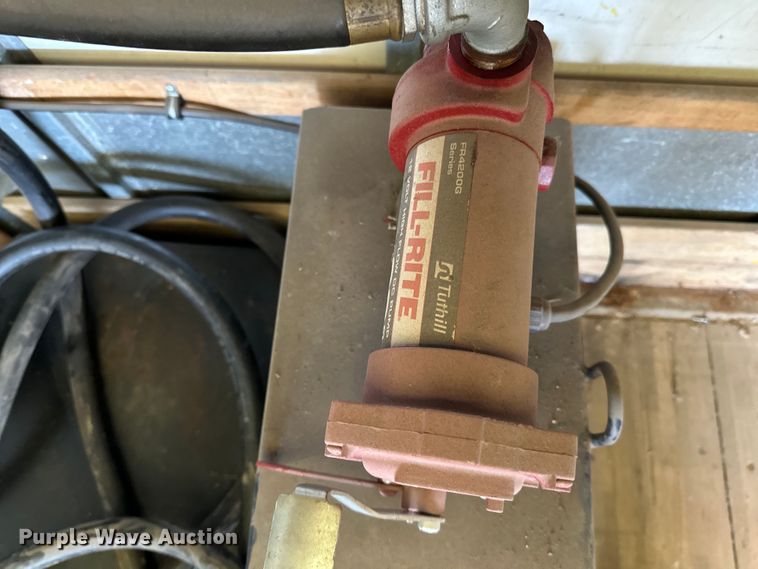 image for item DQ0596 2010 International  4300 box truck