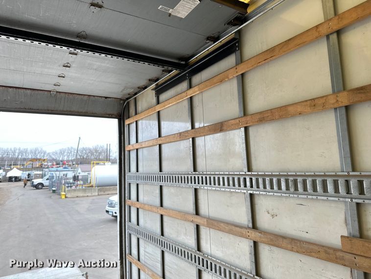 image for item DQ0596 2010 International  4300 box truck