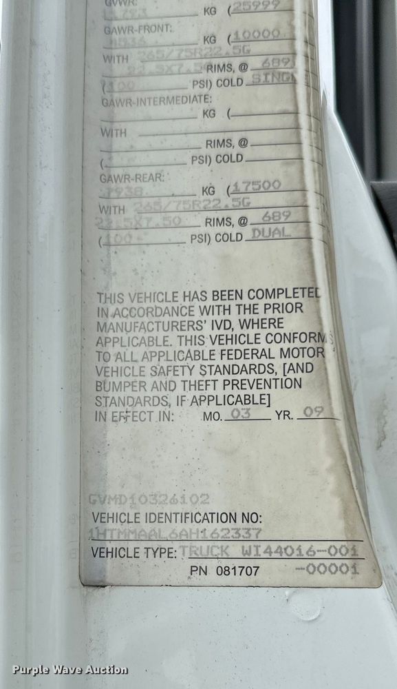 image for item DQ0596 2010 International  4300 box truck