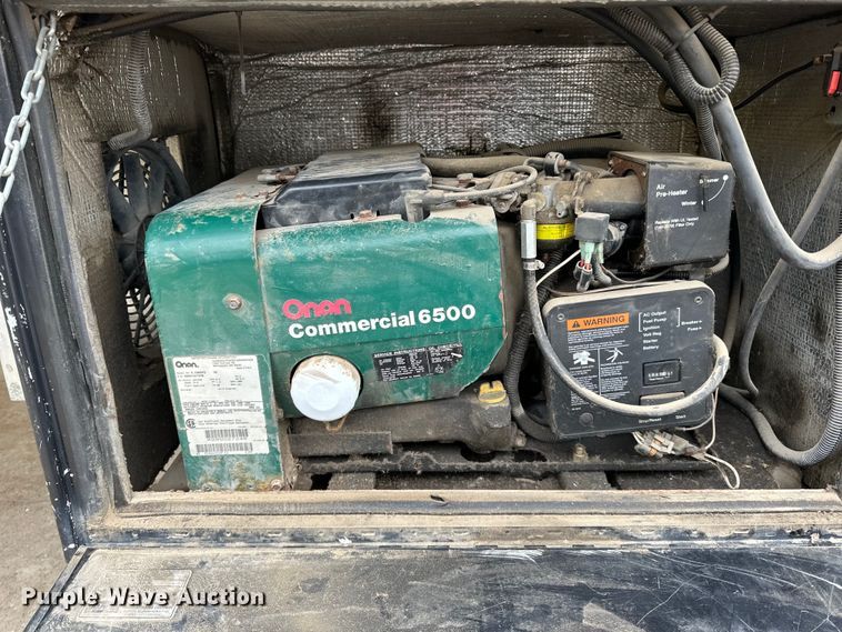 image for item DQ0596 2010 International  4300 box truck