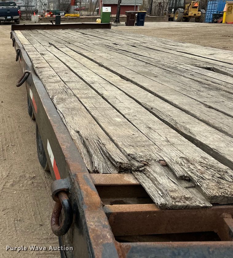 image for item DQ0597 1996 Towmaster OT50 equipment trailer