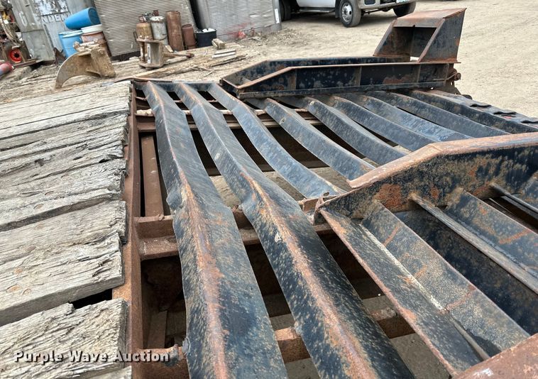 image for item DQ0597 1996 Towmaster OT50 equipment trailer