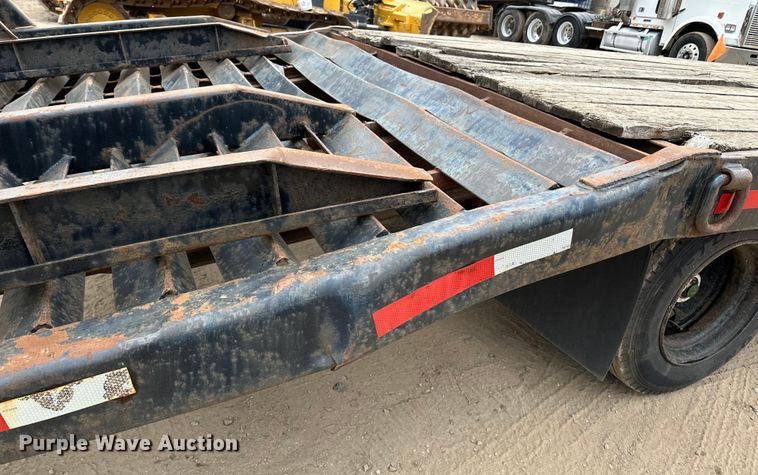 image for item DQ0597 1996 Towmaster OT50 equipment trailer