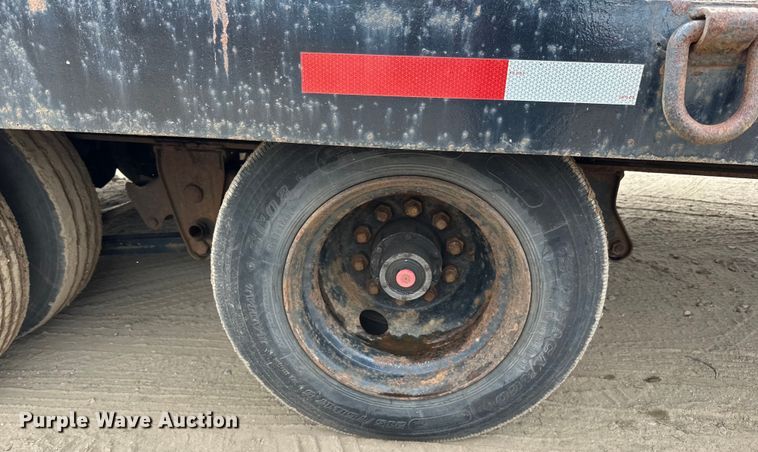 image for item DQ0597 1996 Towmaster OT50 equipment trailer