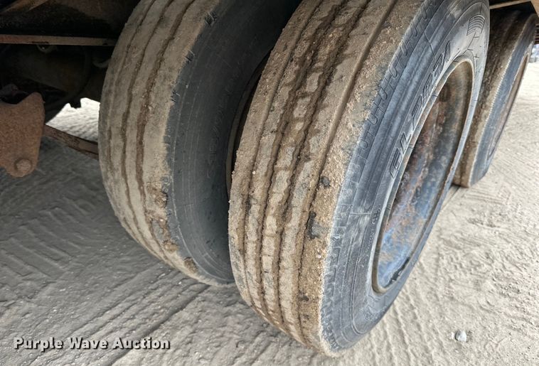 image for item DQ0597 1996 Towmaster OT50 equipment trailer