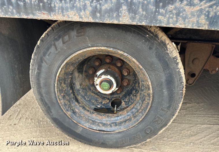 image for item DQ0597 1996 Towmaster OT50 equipment trailer