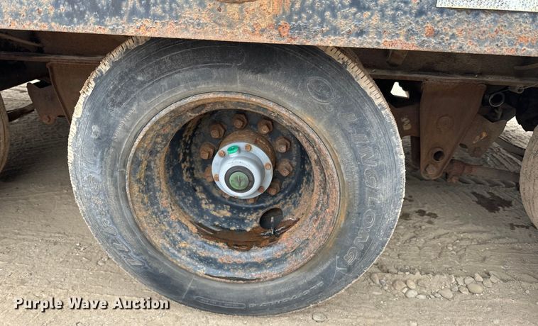 image for item DQ0597 1996 Towmaster OT50 equipment trailer