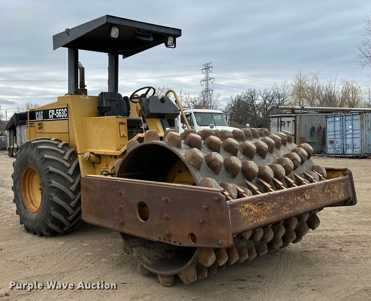 image for item DQ0599 1999 Caterpillar  CP-563C single drum vibratory roller