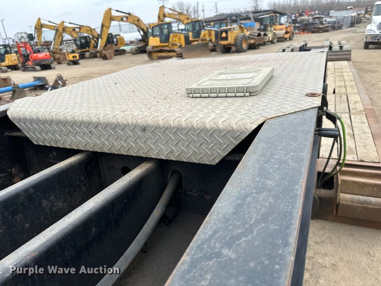 image for item DQ0601 2013 Talbert T4-55SA-HRG-IEC3 lowboy equipment trailer