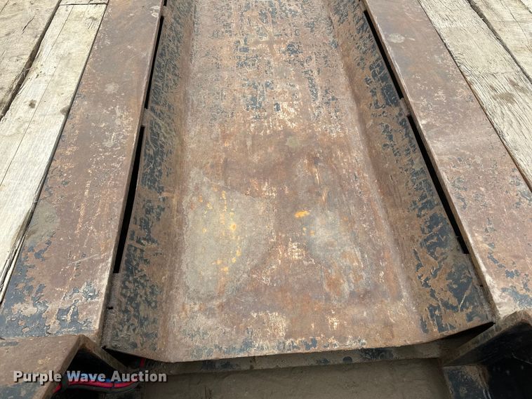 image for item DQ0601 2013 Talbert T4-55SA-HRG-IEC3 lowboy equipment trailer