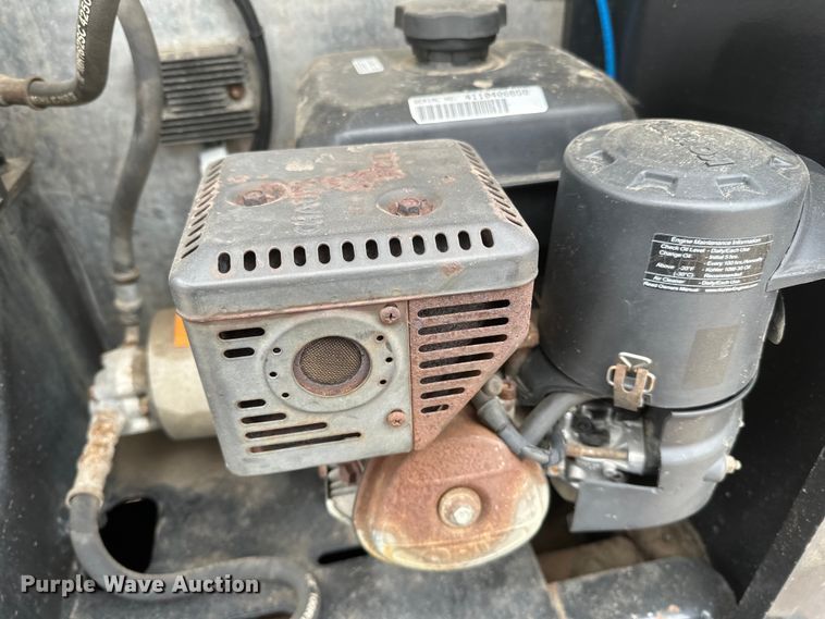 image for item DQ0601 2013 Talbert T4-55SA-HRG-IEC3 lowboy equipment trailer