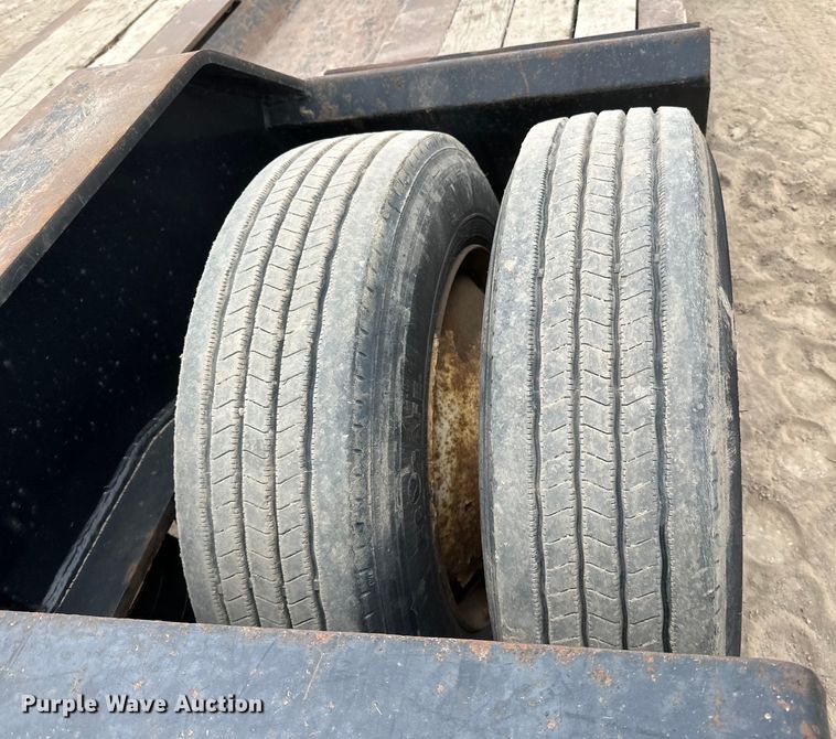 image for item DQ0601 2013 Talbert T4-55SA-HRG-IEC3 lowboy equipment trailer