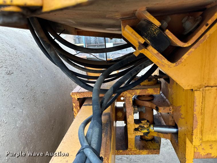 image for item DQ0602 1987 Case W602BD single drum vibratory roller