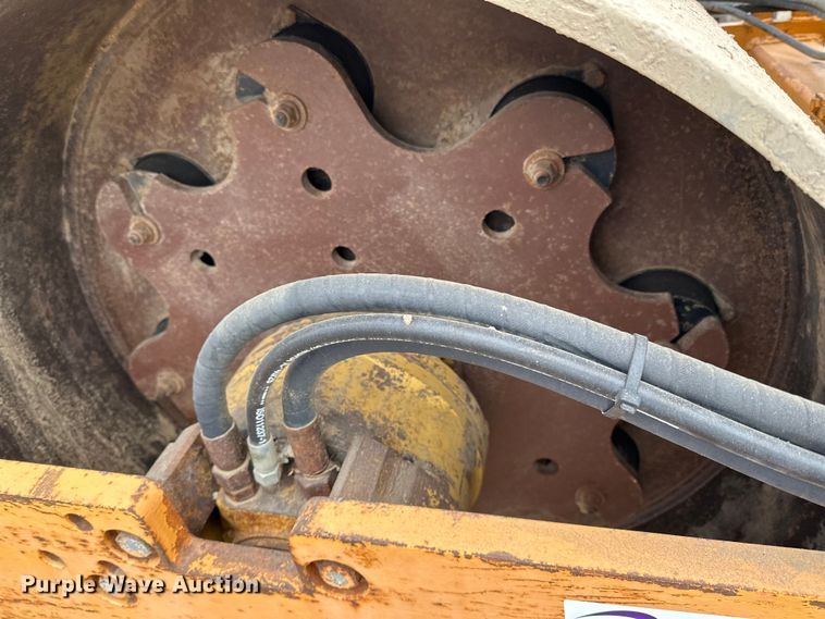 image for item DQ0602 1987 Case W602BD single drum vibratory roller