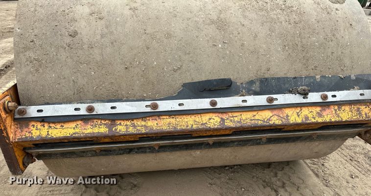 image for item DQ0602 1987 Case W602BD single drum vibratory roller