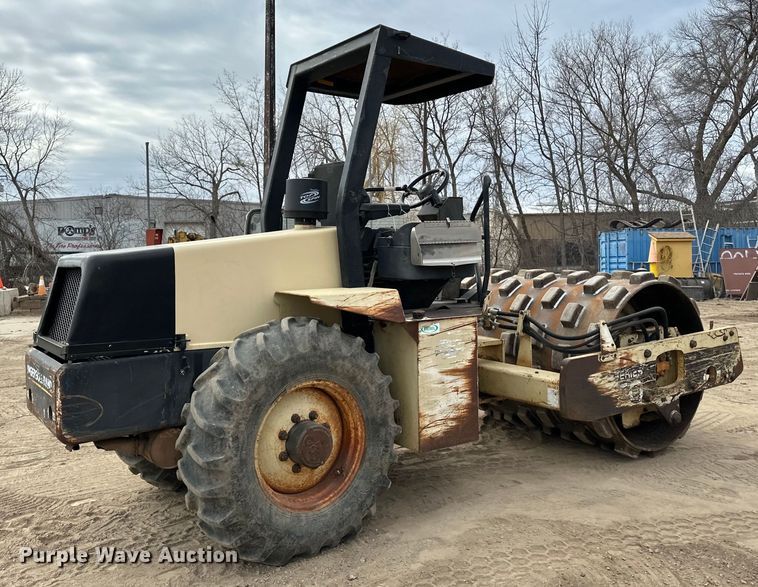 image for item DQ0603 1999 Ingersoll Rand  SD-70F Pro Pac single drum vibratory roller