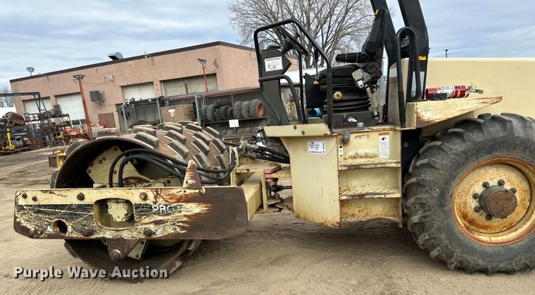 image for item DQ0603 1999 Ingersoll Rand  SD-70F Pro Pac single drum vibratory roller