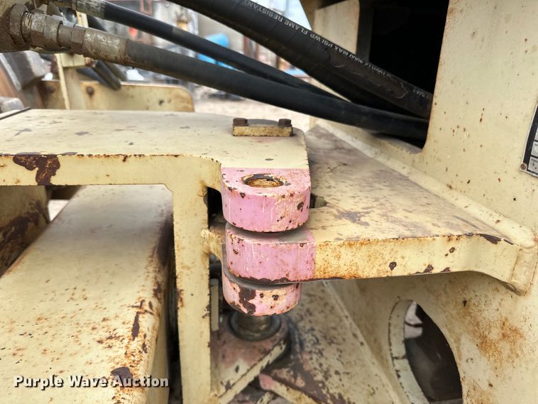 image for item DQ0603 1999 Ingersoll Rand  SD-70F Pro Pac single drum vibratory roller