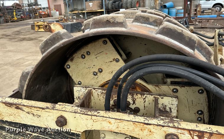 image for item DQ0603 1999 Ingersoll Rand  SD-70F Pro Pac single drum vibratory roller