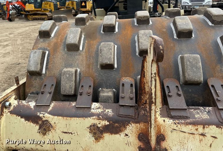 image for item DQ0603 1999 Ingersoll Rand  SD-70F Pro Pac single drum vibratory roller