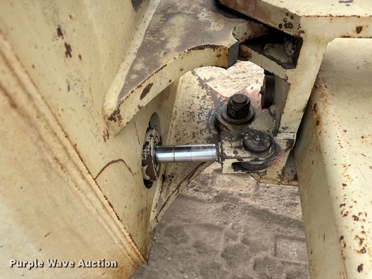 image for item DQ0603 1999 Ingersoll Rand  SD-70F Pro Pac single drum vibratory roller