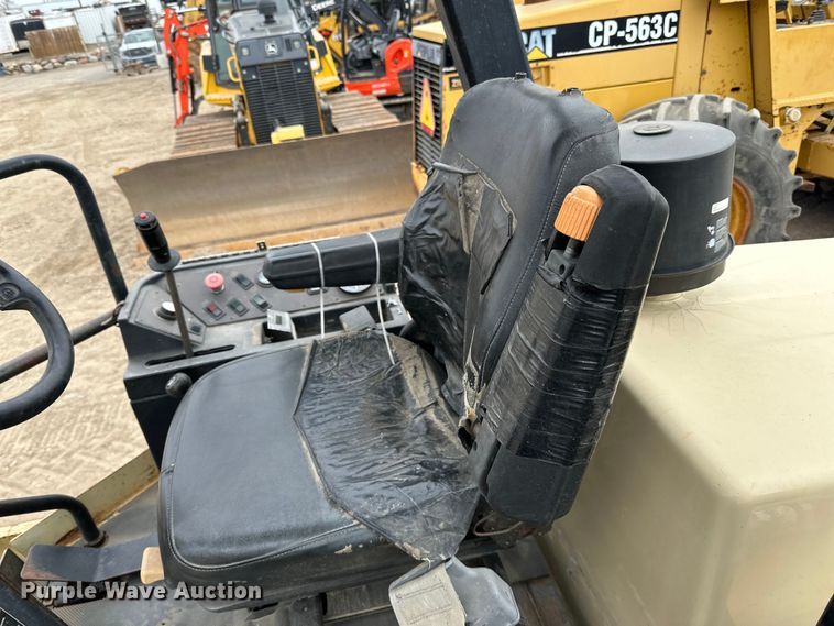 image for item DQ0603 1999 Ingersoll Rand  SD-70F Pro Pac single drum vibratory roller