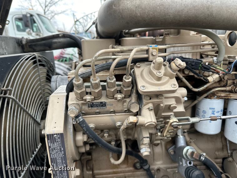 image for item DQ0603 1999 Ingersoll Rand  SD-70F Pro Pac single drum vibratory roller