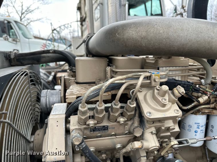 image for item DQ0603 1999 Ingersoll Rand  SD-70F Pro Pac single drum vibratory roller