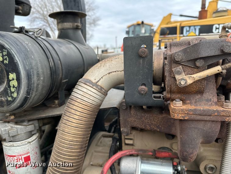 image for item DQ0603 1999 Ingersoll Rand  SD-70F Pro Pac single drum vibratory roller