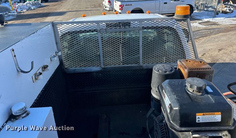 image for item DQ0628 2005 Ford  F550 utility / service truck