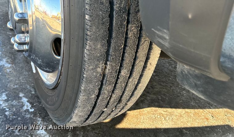 image for item DQ0628 2005 Ford  F550 utility / service truck