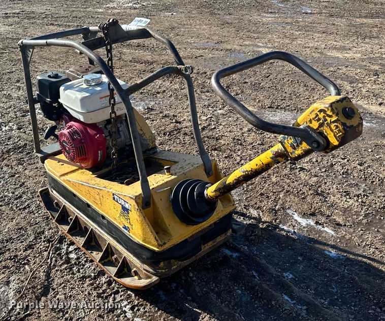 image for item DQ0629 Wacker BPU3345R plate compactor