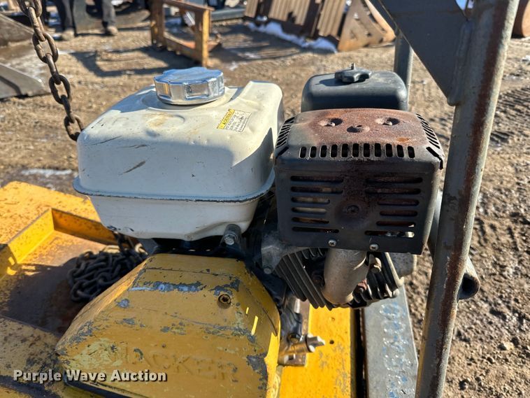 image for item DQ0629 Wacker BPU3345R plate compactor