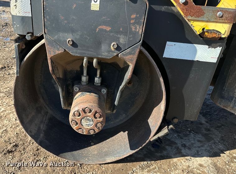 image for item DQ0630 2007 Wacker RD12 double drum vibratory roller