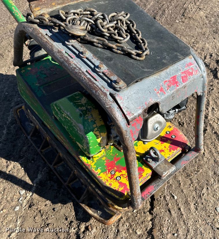 image for item DQ0631 Wacker BPU3345R plate compactor