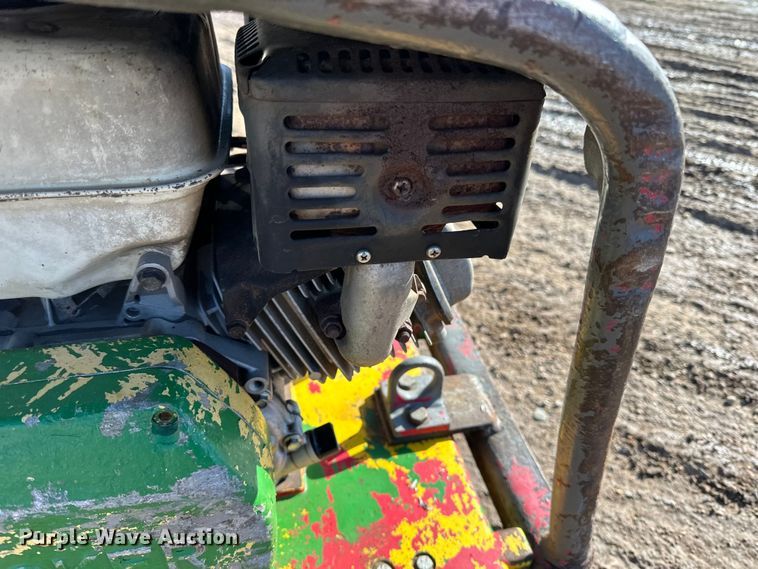 image for item DQ0631 Wacker BPU3345R plate compactor