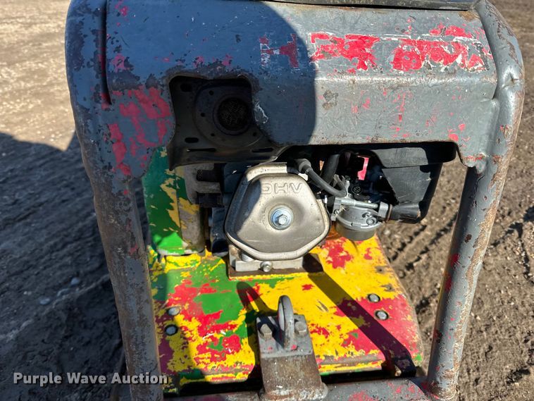 image for item DQ0631 Wacker BPU3345R plate compactor
