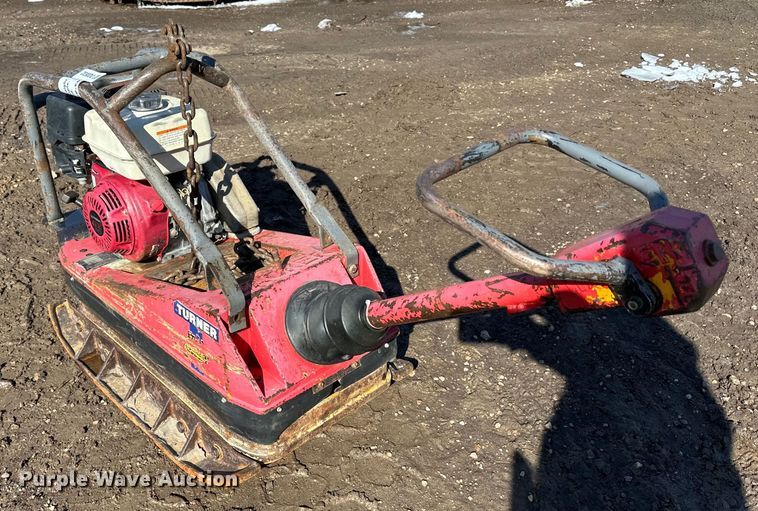 image for item DQ0632 Wacker BPU3345R plate compactor