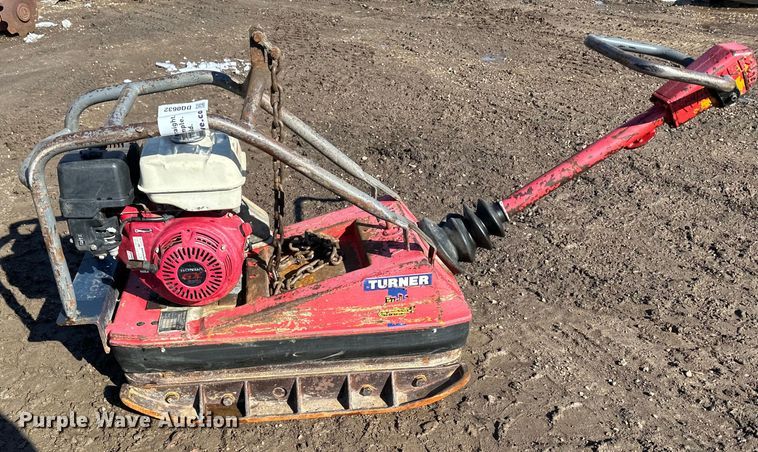 image for item DQ0632 Wacker BPU3345R plate compactor