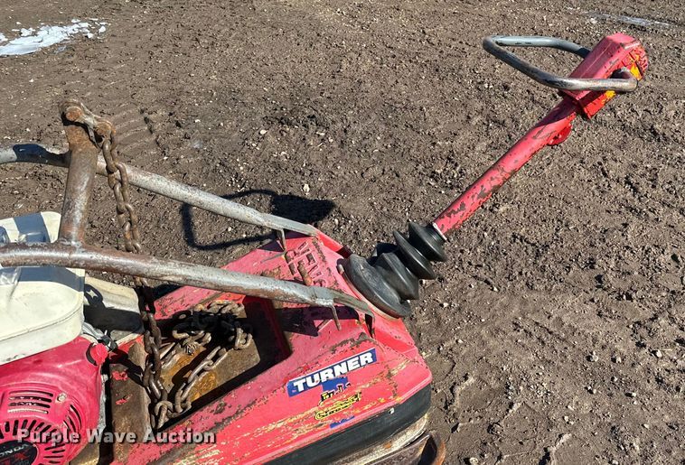 image for item DQ0632 Wacker BPU3345R plate compactor