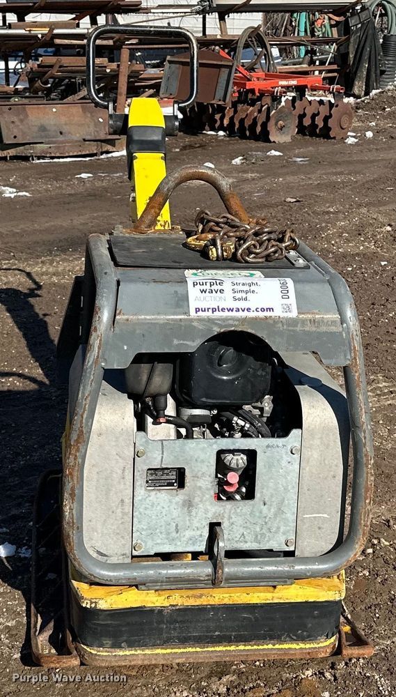 image for item DQ0633 2016 Wacker Neuson DPU6555 plate compactor