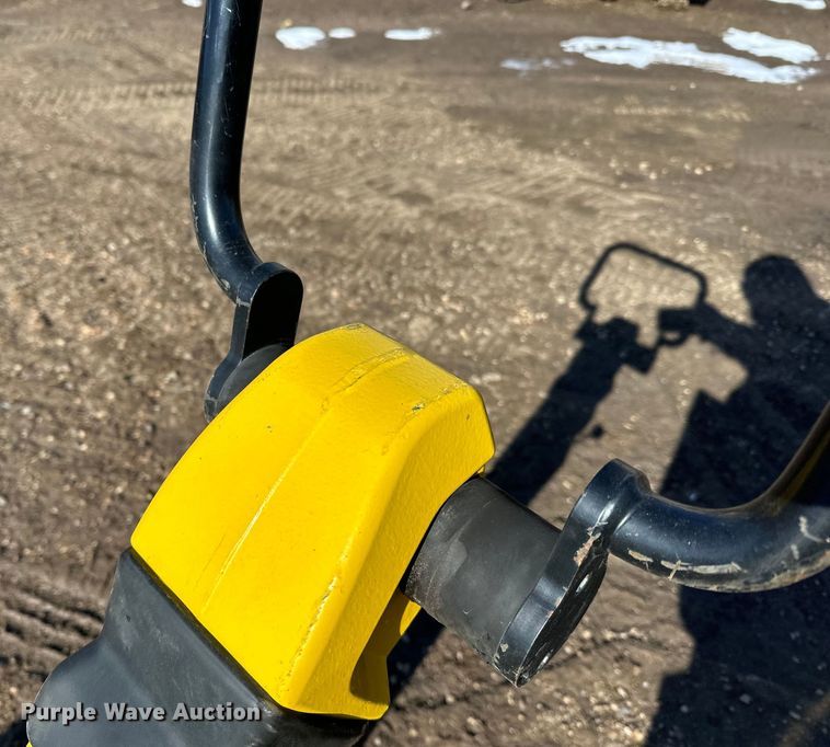 image for item DQ0633 2016 Wacker Neuson DPU6555 plate compactor