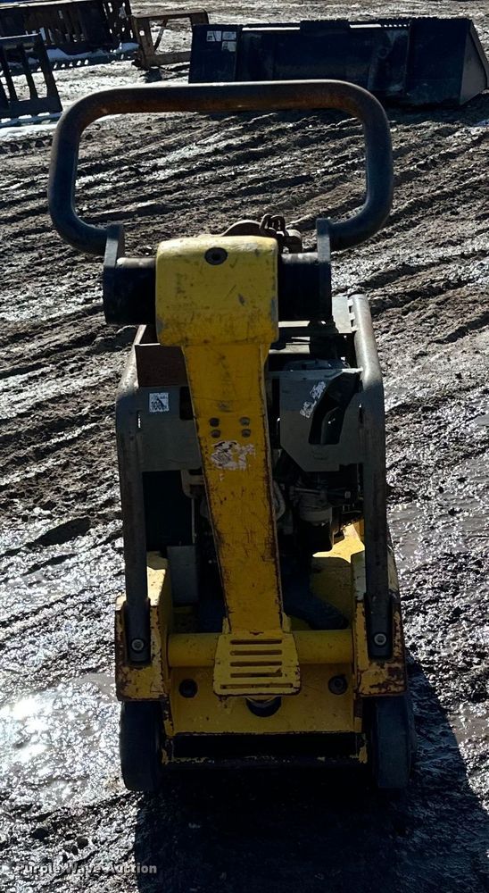 image for item DQ0634 Wacker Neuson BPU3750Ats plate compactor