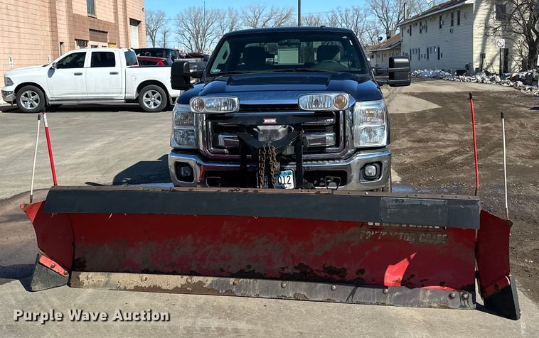 image for item DQ0637 2013 Ford  F250 SuperCab pickup truck