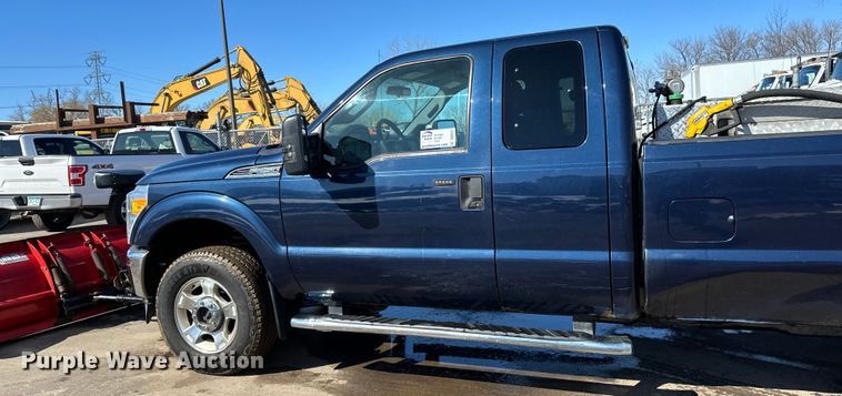 image for item DQ0637 2013 Ford  F250 SuperCab pickup truck