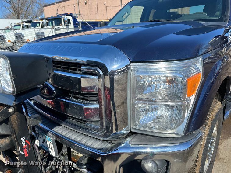 image for item DQ0637 2013 Ford  F250 SuperCab pickup truck