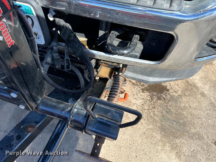 image for item DQ0637 2013 Ford  F250 SuperCab pickup truck