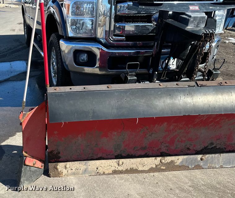 image for item DQ0637 2013 Ford  F250 SuperCab pickup truck