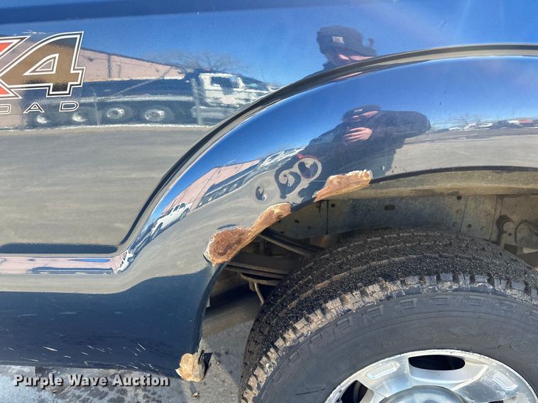 image for item DQ0637 2013 Ford  F250 SuperCab pickup truck